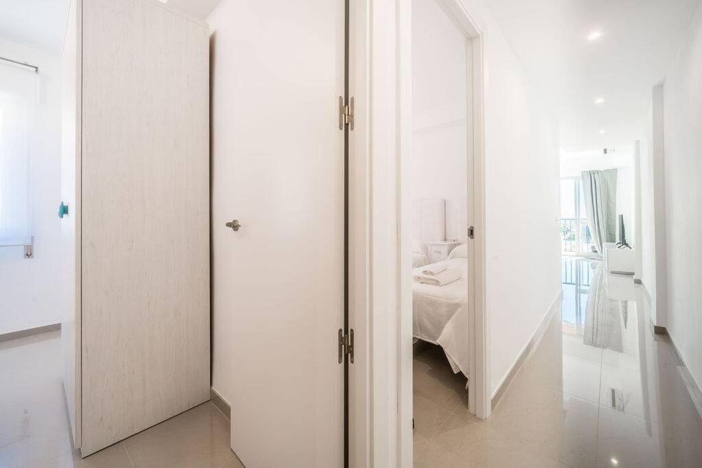 Stunning Fuengirola Gem With City And Sea Views Экстерьер фото