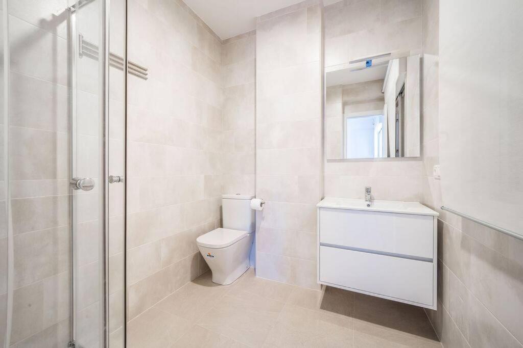 Stunning Fuengirola Gem With City And Sea Views Экстерьер фото