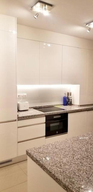 Stunning Fuengirola Gem With City And Sea Views Экстерьер фото