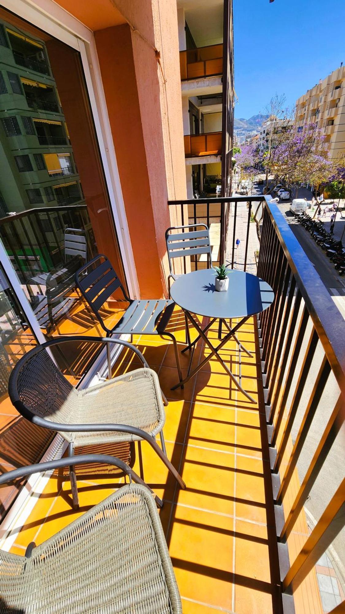 Stunning Fuengirola Gem With City And Sea Views Экстерьер фото